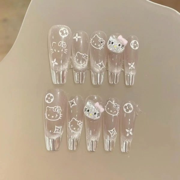 Hello Kitty Fake Nails