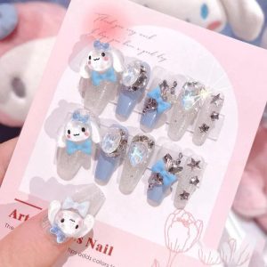 Cinnamoroll Nails