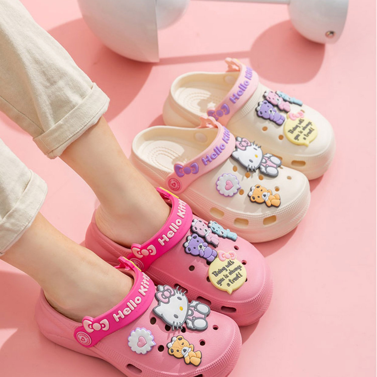Hello Kitty Crocs